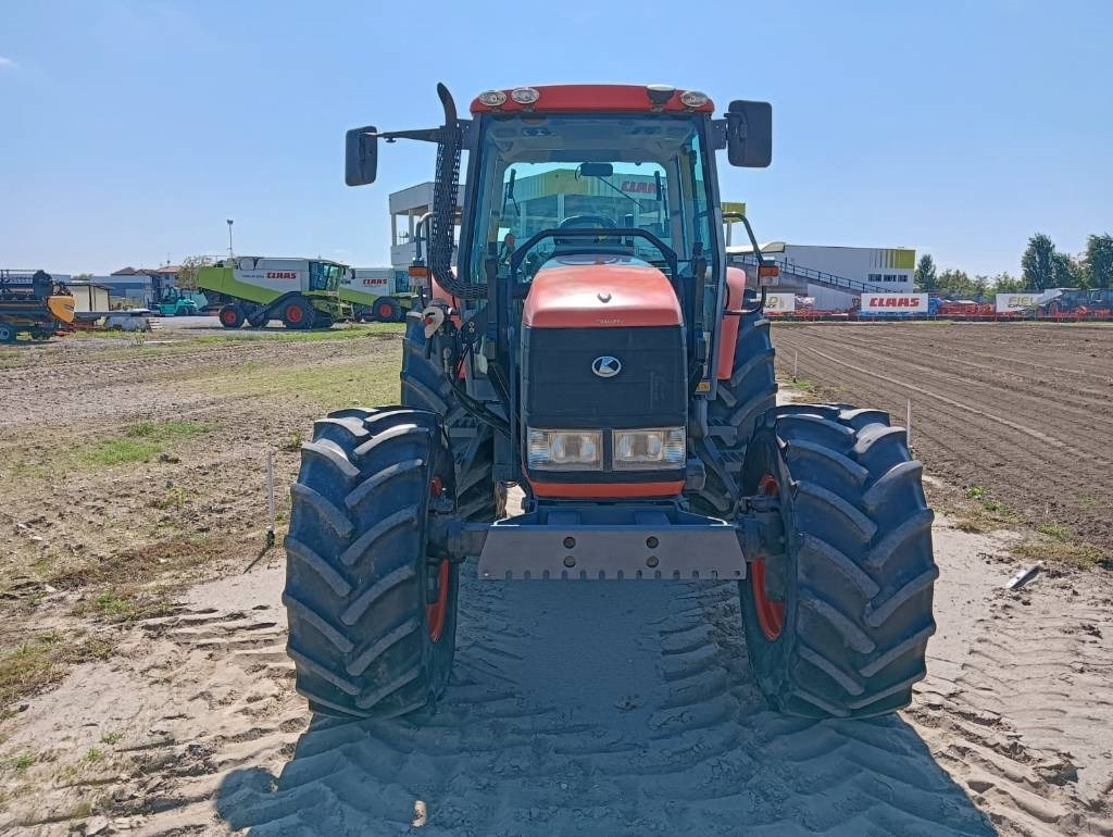 Kubota M 128 X - Farm tractor: picture 2 Kubota M 128 X - Farm tractor: picture 2
