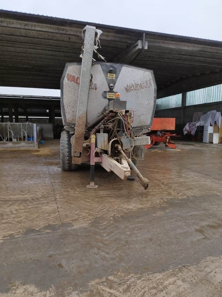 Valzelli 200 cb - Farm trailer: picture 3 Valzelli 200 cb - Farm trailer: picture 3