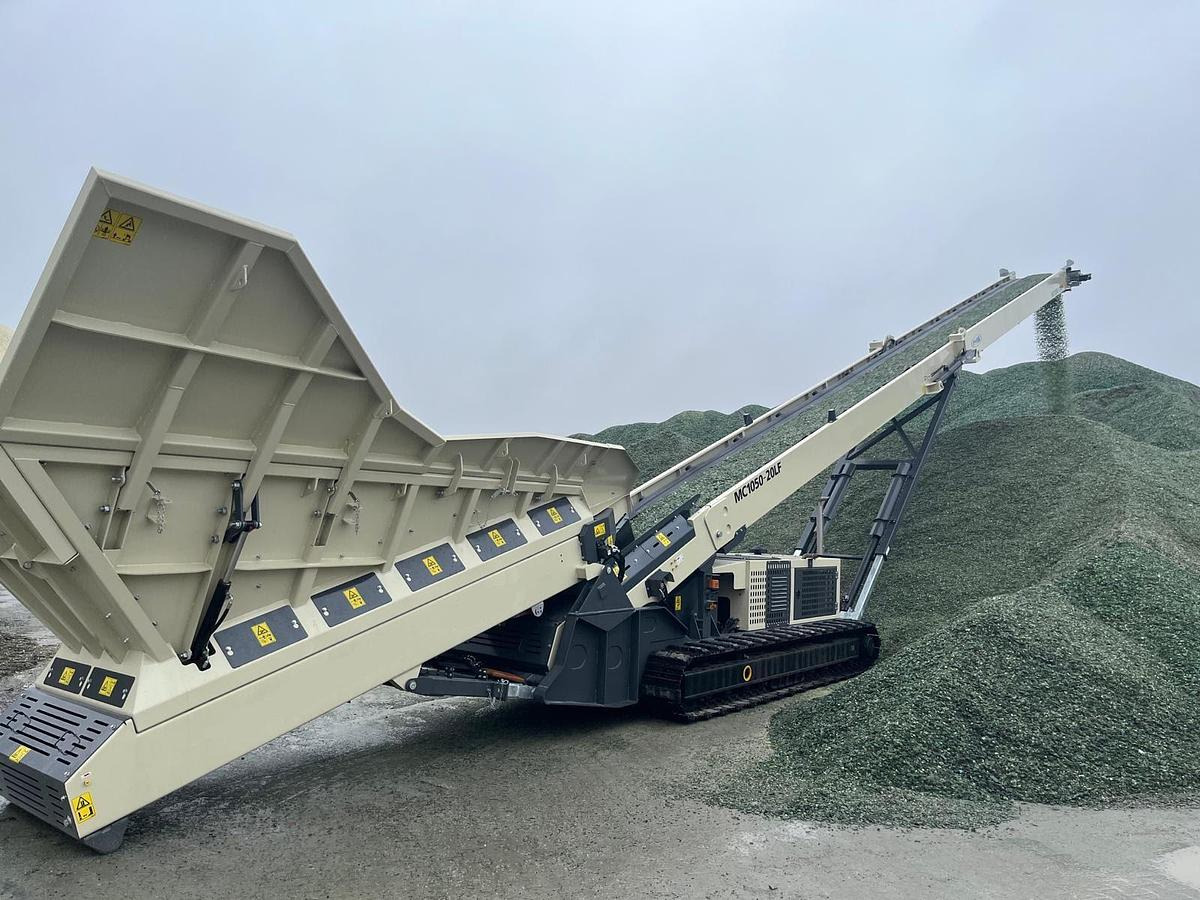 80Ft Ground level feeding Conveyor - Container handler: picture 1 80Ft Ground level feeding Conveyor - Container handler: picture 1