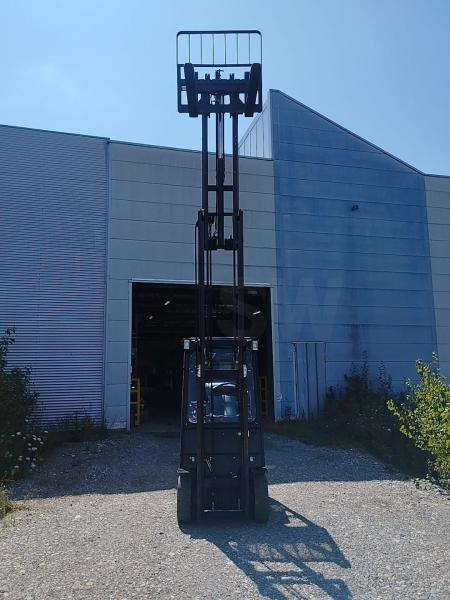 Doosan Chariot élévateur fenwick 2t gaz DOOSAN fenwick - LPG forklift: picture 3 Doosan Chariot élévateur fenwick 2t gaz DOOSAN fenwick - LPG forklift: picture 3