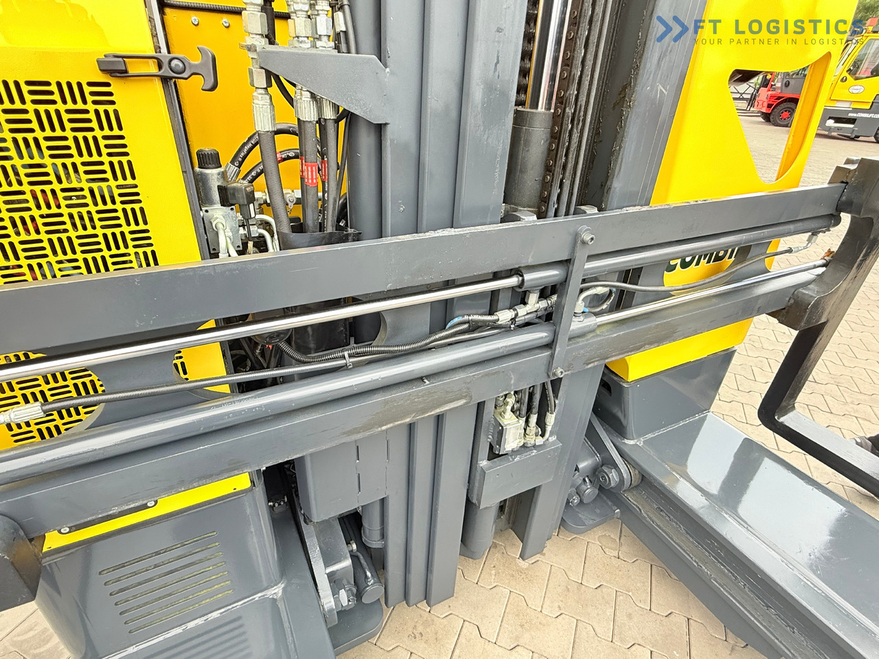 Leasing of COMBILIFT MR / ELECTRIC / TRIPLEX – 6000MM / FULL FREE LIFT / WIDE POSITIONER / FORK SIDESHIFT / ONLY 1400 HOURS / LIKE NEW COMBILIFT MR / ELECTRIC / TRIPLEX – 6000MM / FULL FREE LIFT / WIDE POSITIONER / FORK SIDESHIFT / ONLY 1400 HOURS / LIKE NEW: picture 44