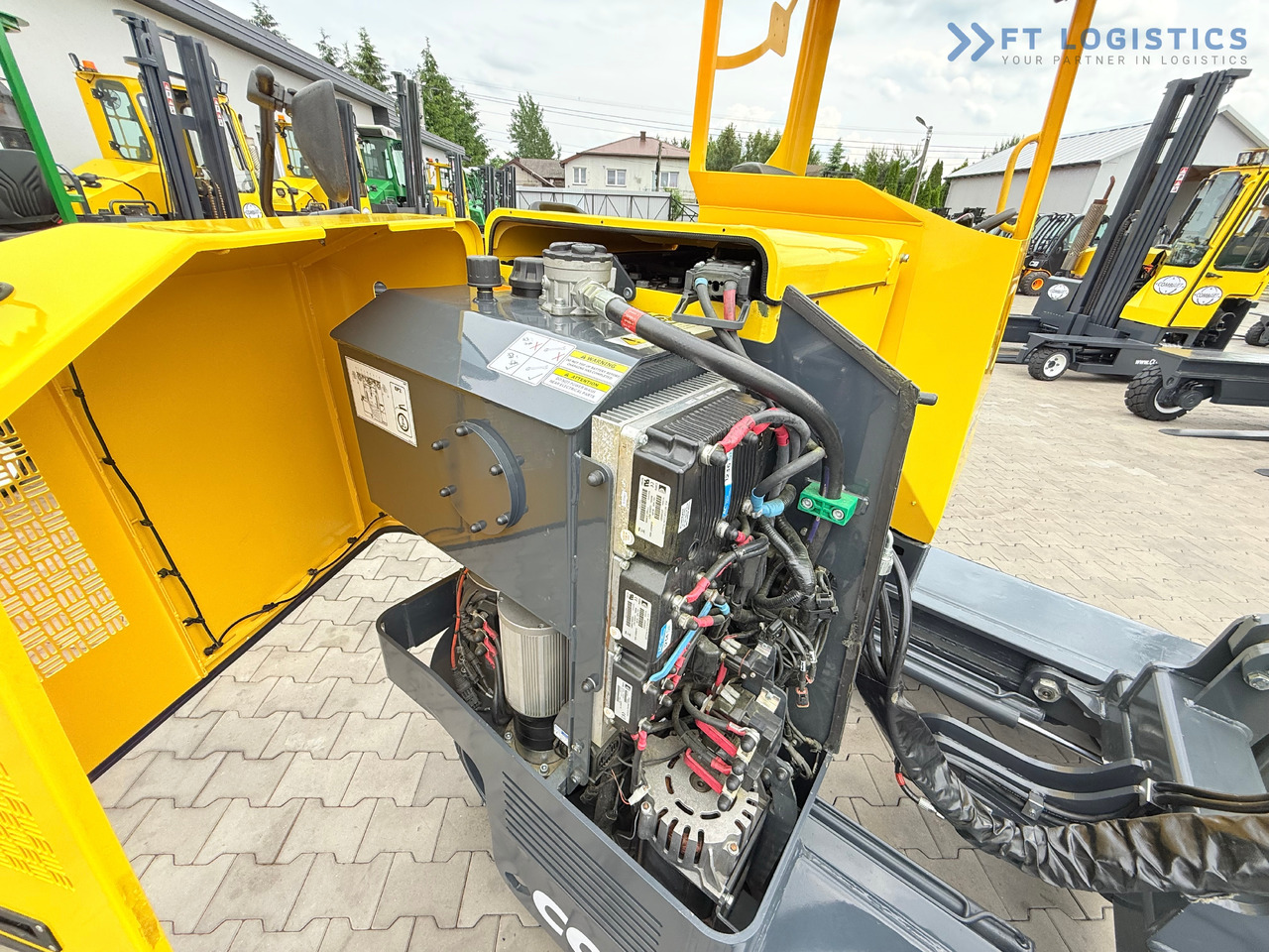 Leasing of COMBILIFT MR / ELECTRIC / TRIPLEX – 6000MM / FULL FREE LIFT / WIDE POSITIONER / FORK SIDESHIFT / ONLY 1400 HOURS / LIKE NEW COMBILIFT MR / ELECTRIC / TRIPLEX – 6000MM / FULL FREE LIFT / WIDE POSITIONER / FORK SIDESHIFT / ONLY 1400 HOURS / LIKE NEW: picture 35