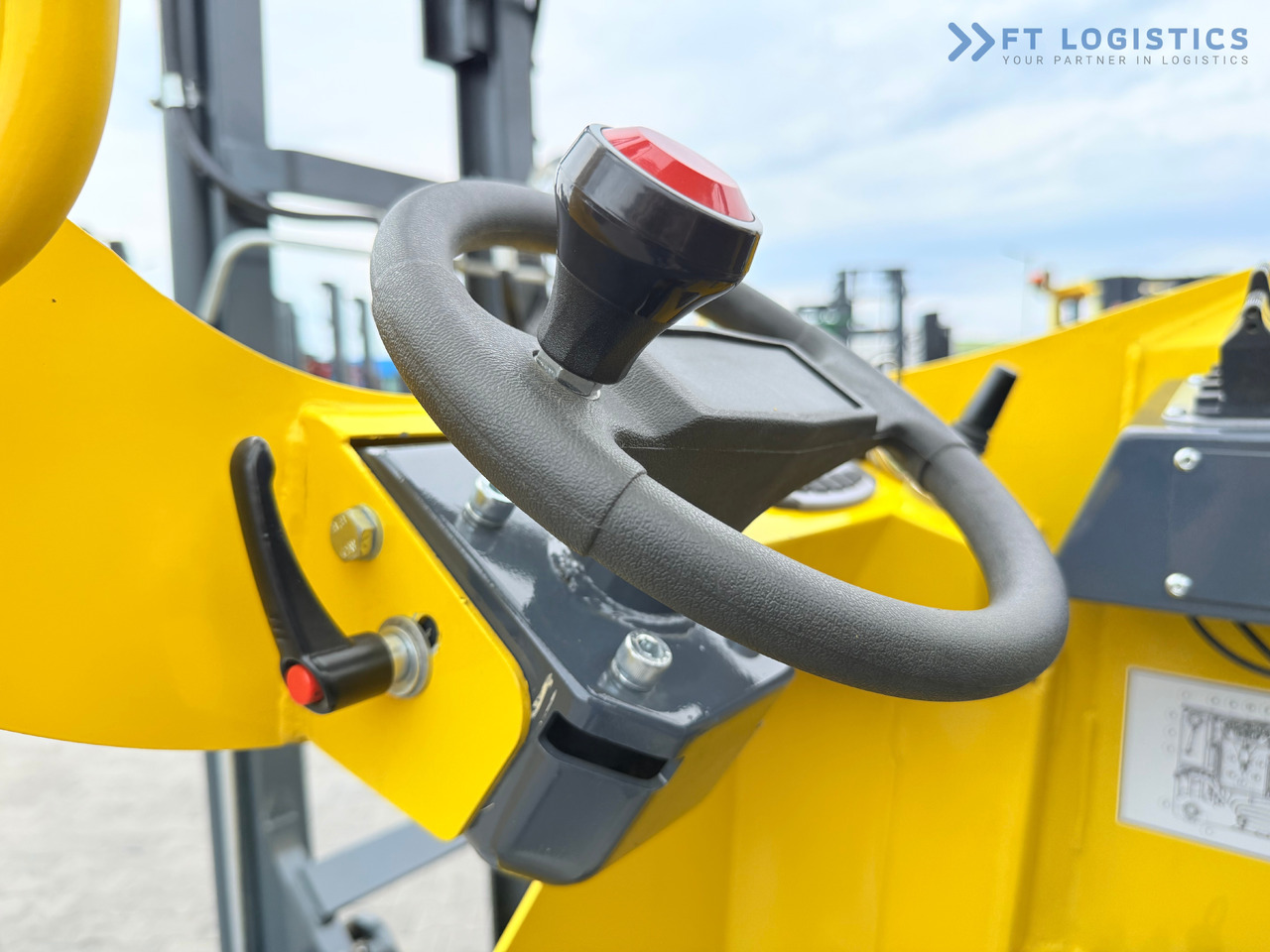 Leasing of COMBILIFT MR / ELECTRIC / TRIPLEX – 6000MM / FULL FREE LIFT / WIDE POSITIONER / FORK SIDESHIFT / ONLY 1400 HOURS / LIKE NEW COMBILIFT MR / ELECTRIC / TRIPLEX – 6000MM / FULL FREE LIFT / WIDE POSITIONER / FORK SIDESHIFT / ONLY 1400 HOURS / LIKE NEW: picture 38