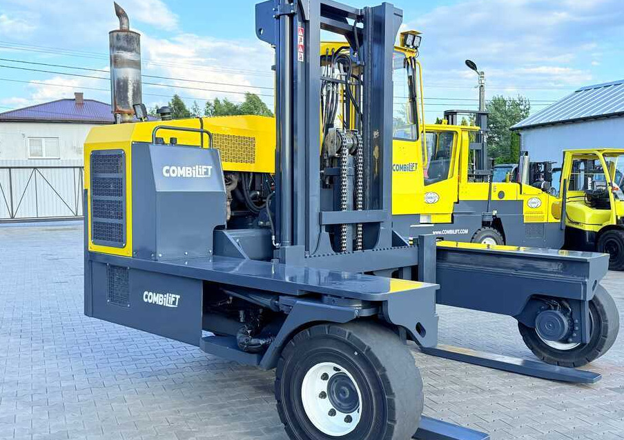 Combilift C14000 / DUPLEX - 3600 / GAS / FREE-LIFT - 4-way reach truck: picture 2 Combilift C14000 / DUPLEX - 3600 / GAS / FREE-LIFT - 4-way reach truck: picture 2