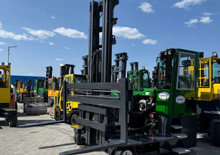 Leasing of  Combilift C5000E / ELECTRIC / TRIPLEX 8300MM / FULL FREE LIFT / WIDE POSITIONER / FORK SIDESHIFT / BATTERY LIKE NEW Combilift C5000E / ELECTRIC / TRIPLEX 8300MM / FULL FREE LIFT / WIDE POSITIONER / FORK SIDESHIFT / BATTERY LIKE NEW: picture 16