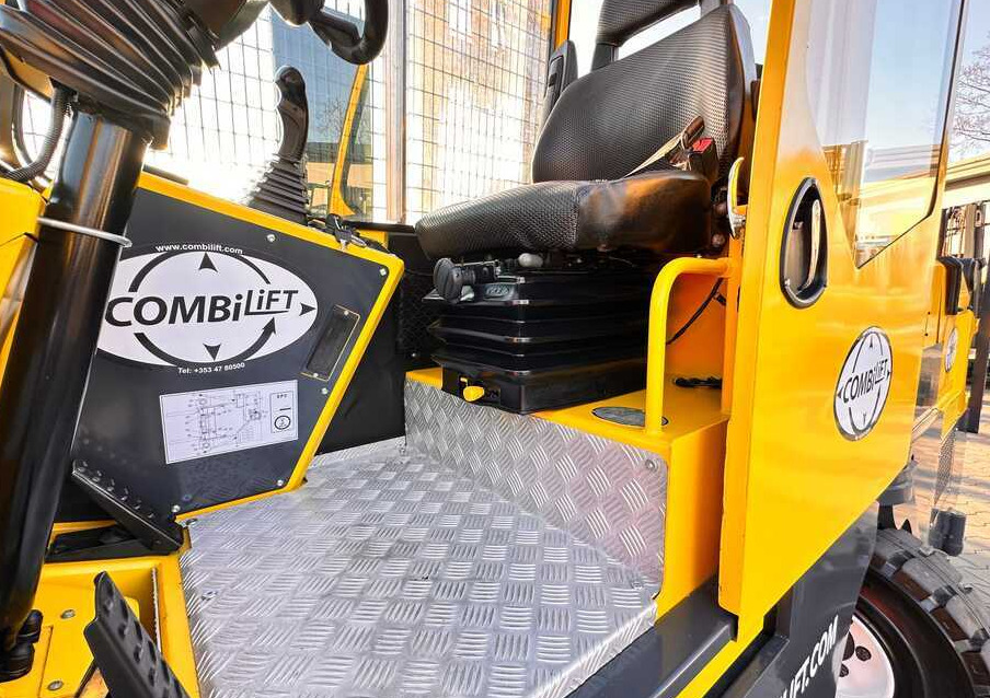 Side loader Combilift C5000SL-2019 year-Free lift - Like new: picture 26