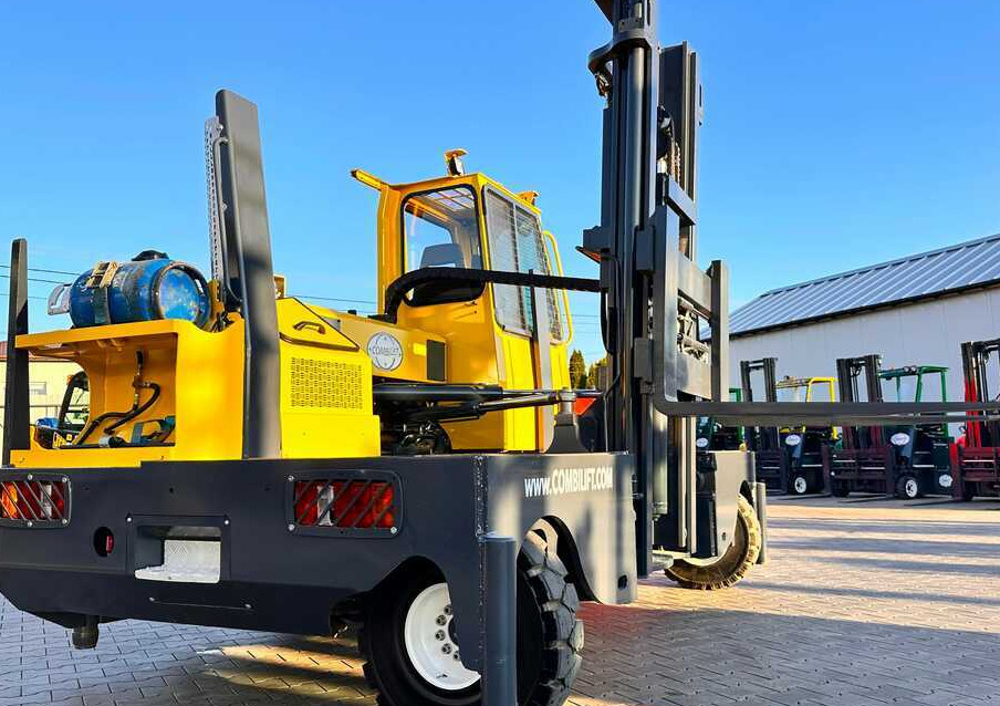 Side loader Combilift C5000SL-2019 year-Free lift - Like new: picture 17