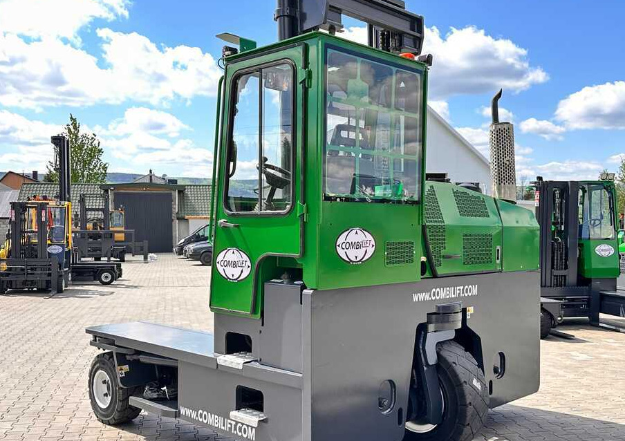 4-way reach truck Combilift C8000 / DIESEL / 4600MM / DUPLEX / KUBOTA / EXCELLENT CONDITION: picture 9