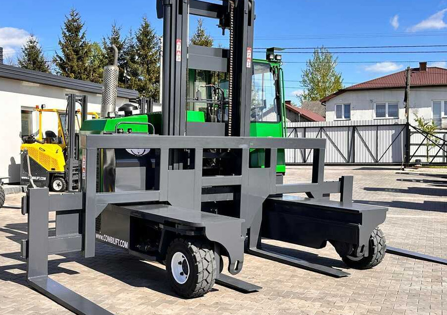 Combilift C8000 / DIESEL / 4600MM / DUPLEX / POSITIONER 5000MM / KUBOTA / EXCELLENT CONDITION - 4-way reach truck: picture 5 Combilift C8000 / DIESEL / 4600MM / DUPLEX / POSITIONER 5000MM / KUBOTA / EXCELLENT CONDITION - 4-way reach truck: picture 5