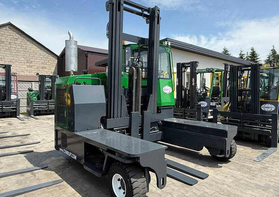 Combilift C8000 / GAS / DUPLEX / 2019 / FORK POSITIONER / NEW TIRES / LIKE-NEW - 4-way reach truck: picture 2 Combilift C8000 / GAS / DUPLEX / 2019 / FORK POSITIONER / NEW TIRES / LIKE-NEW - 4-way reach truck: picture 2