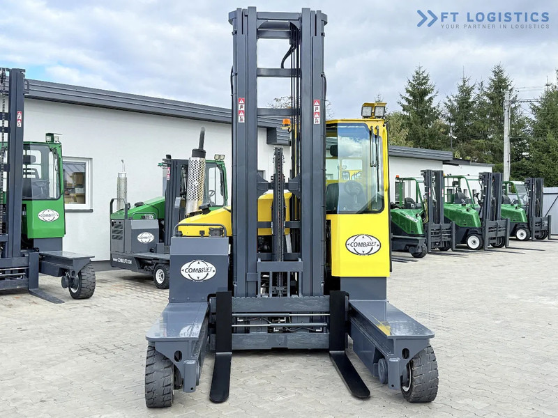 Combilift FOUR-WAY / MULTI-DIRECTIONAL FORKLIFT / C5000 / DIESEL / TRIPLEX 7600MM / FULL FREE LIFT / FORK POSITIONER / HEATING / FULL HEAT - 4-way reach truck: picture 3 Combilift FOUR-WAY / MULTI-DIRECTIONAL FORKLIFT / C5000 / DIESEL / TRIPLEX 7600MM / FULL FREE LIFT / FORK POSITIONER / HEATING / FULL HEAT - 4-way reach truck: picture 3
