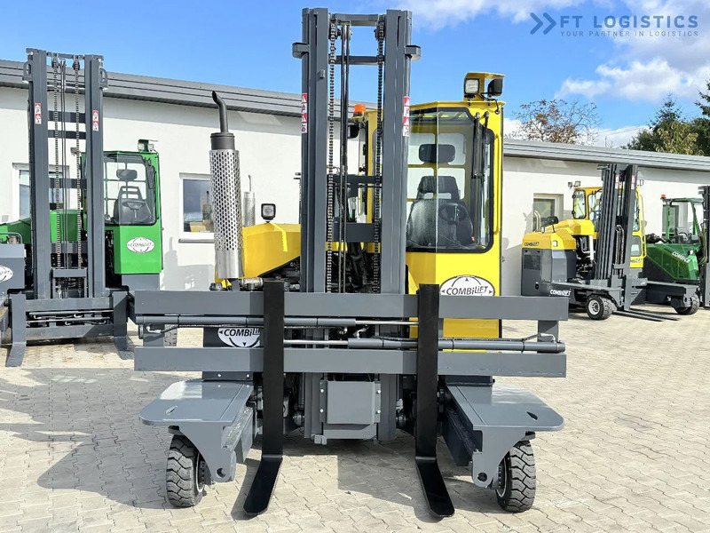 Combilift FOUR-WAY / MULTI-DIRECTIONAL FORKLIFT / ONLY 491 HOURS / C2500 / GAS / DUPLEX 4600MM / SHORT – ONLY 1900MM / WIDTH 2700MM WITH F - 4-way reach truck: picture 4 Combilift FOUR-WAY / MULTI-DIRECTIONAL FORKLIFT / ONLY 491 HOURS / C2500 / GAS / DUPLEX 4600MM / SHORT – ONLY 1900MM / WIDTH 2700MM WITH F - 4-way reach truck: picture 4