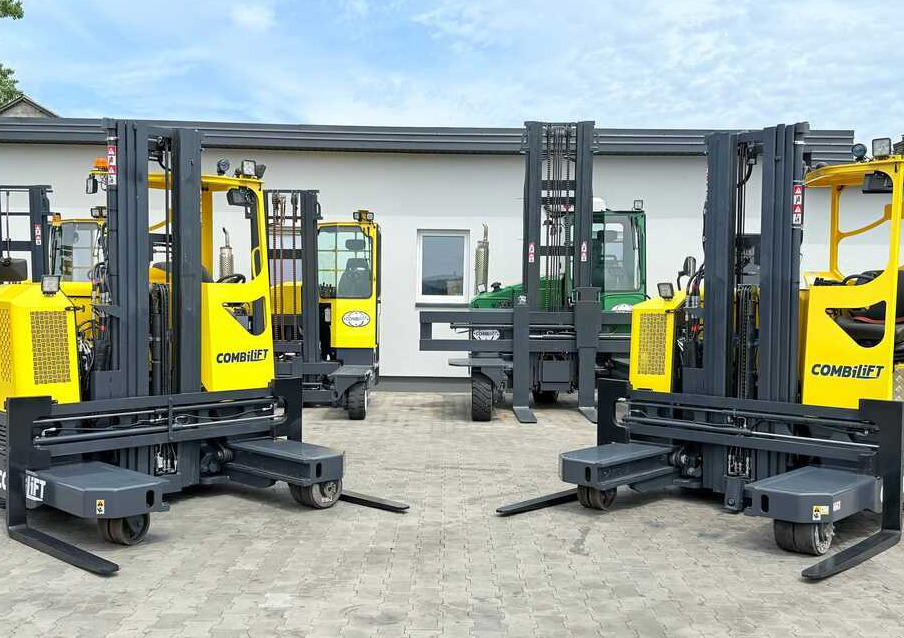 Combilift MR / ELECTRIC / TRIPLEX – 6000MM / FULL FREE LIFT / WIDE POSITIONER / FORK SIDESHIFT / ONLY 1400 HOURS / LIKE NEW - 4-way reach truck: picture 1 Combilift MR / ELECTRIC / TRIPLEX – 6000MM / FULL FREE LIFT / WIDE POSITIONER / FORK SIDESHIFT / ONLY 1400 HOURS / LIKE NEW - 4-way reach truck: picture 1
