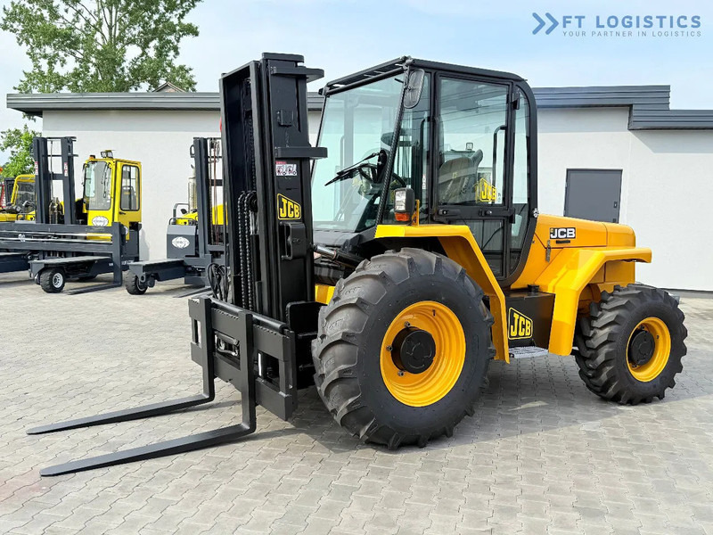 JCB 940 / DIESEL / TRIPLEX 4500MM / FORK POSITIONER / SIDE SHIFT / 4T / NEW TYRES / LIKE NEW 940 / DIESEL / TRIPLEX 4500MM / FORK PO - Rough terrain forklift: picture 2 JCB 940 / DIESEL / TRIPLEX 4500MM / FORK POSITIONER / SIDE SHIFT / 4T / NEW TYRES / LIKE NEW 940 / DIESEL / TRIPLEX 4500MM / FORK PO - Rough terrain forklift: picture 2