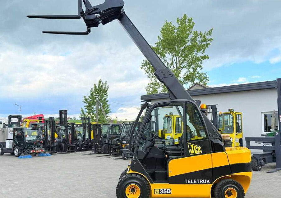 Leasing of  JCB TLT35D / DIESEL / CAB / NEW TYRES / 4450MM / TELESCOPIC – EXCELLENT CONDITION JCB TLT35D / DIESEL / CAB / NEW TYRES / 4450MM / TELESCOPIC – EXCELLENT CONDITION: picture 32