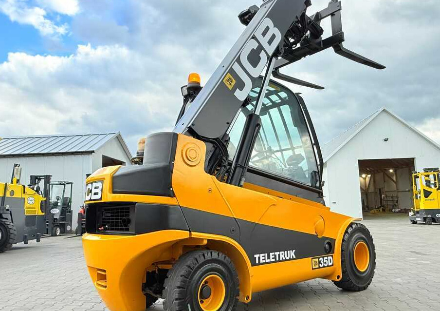 Leasing of  JCB TLT35D / DIESEL / CAB / NEW TYRES / 4450MM / TELESCOPIC – EXCELLENT CONDITION JCB TLT35D / DIESEL / CAB / NEW TYRES / 4450MM / TELESCOPIC – EXCELLENT CONDITION: picture 30