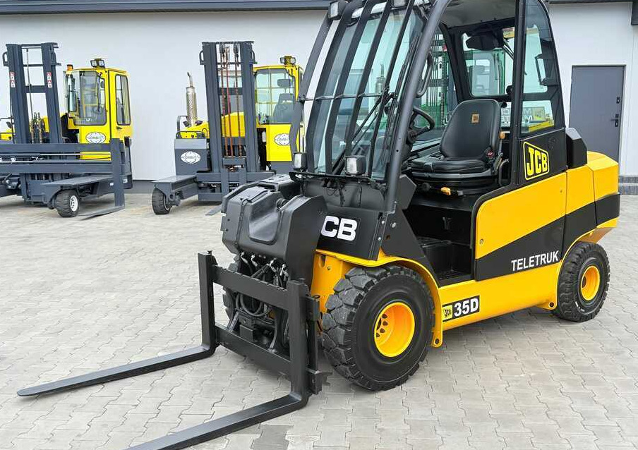 JCB TLT35D / DIESEL / CAB / NEW TYRES / 4450MM / TELESCOPIC – EXCELLENT CONDITION - Telescopic handler: picture 2 JCB TLT35D / DIESEL / CAB / NEW TYRES / 4450MM / TELESCOPIC – EXCELLENT CONDITION - Telescopic handler: picture 2