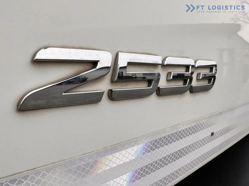 Mercedes-Benz Actros 2532 ANTOS 2533 / TAIL LIFT / 19X PALLETS / TIRES 80% / PERFECT CONDITION! - Refrigerator truck: picture 5 Mercedes-Benz Actros 2532 ANTOS 2533 / TAIL LIFT / 19X PALLETS / TIRES 80% / PERFECT CONDITION! - Refrigerator truck: picture 5