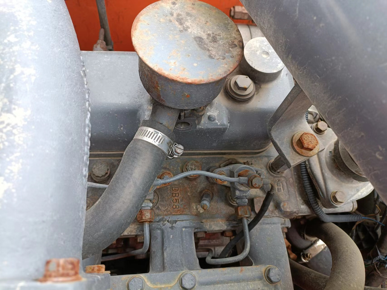 DOOSAN DB58TIS - Engine for Excavator: picture 2 DOOSAN DB58TIS - Engine for Excavator: picture 2