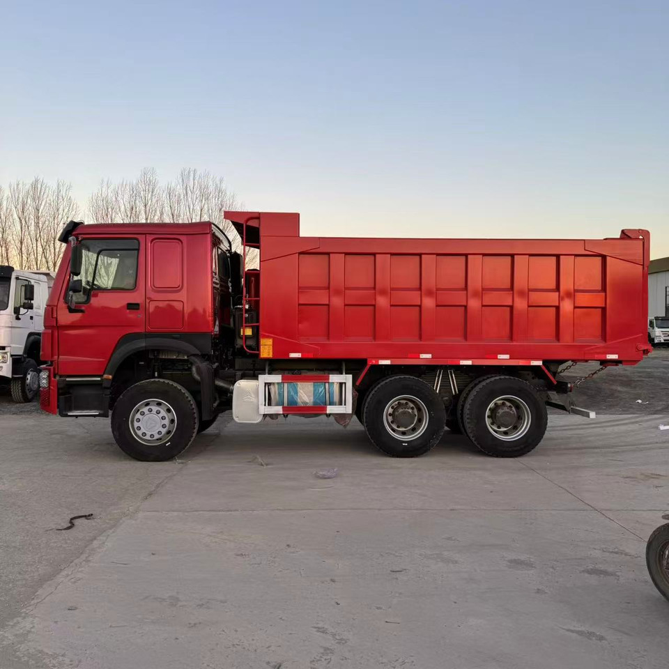 HOWO 371 6*4 - Tipper: picture 2 HOWO 371 6*4 - Tipper: picture 2