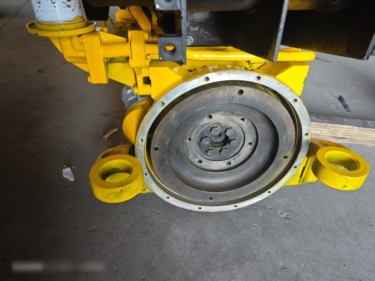 KOMATSU 4D95LE - Engine for Excavator: picture 3 KOMATSU 4D95LE - Engine for Excavator: picture 3