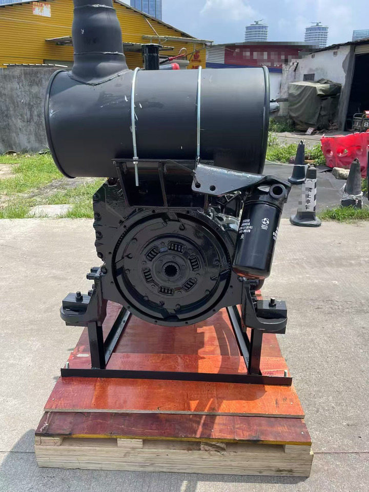 KOMATSU 6D107E-1 - Engine for Excavator: picture 3 KOMATSU 6D107E-1 - Engine for Excavator: picture 3