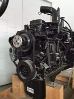 KOMATSU 6D107E - Engine for Excavator: picture 3 KOMATSU 6D107E - Engine for Excavator: picture 3