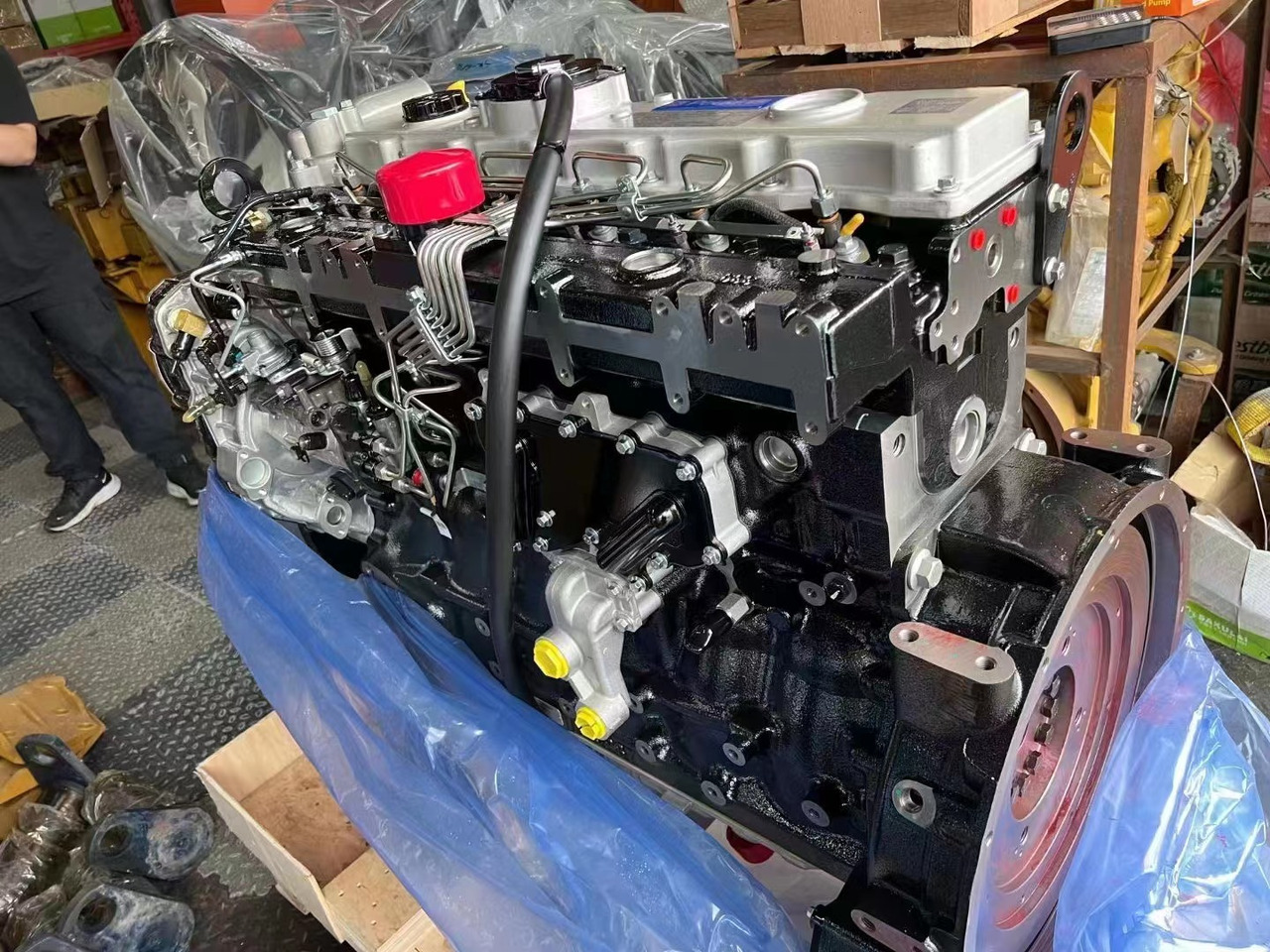 PERKINS C7.1 - Engine for Excavator: picture 2 PERKINS C7.1 - Engine for Excavator: picture 2