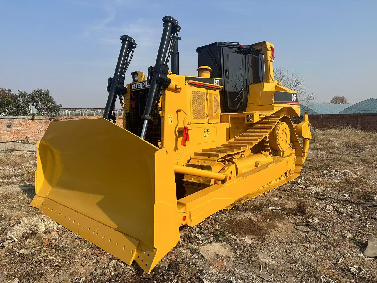 CATERPILLAR High Quality Hotsale CAT D8R - Bulldozer: picture 1 CATERPILLAR High Quality Hotsale CAT D8R - Bulldozer: picture 1