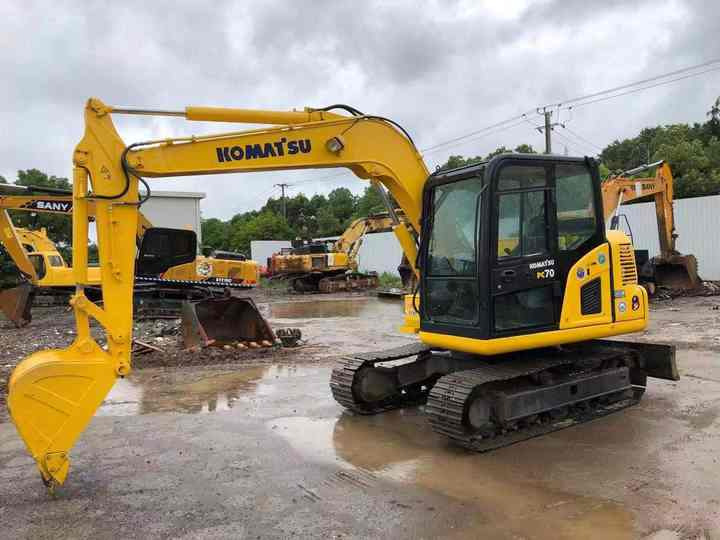 Cheap Used Komatsu PC70-8 Crawler Excavator with High Efficiency Used Heavy M achinery Komatsu PC70-8 Digger Cheap for Sale - Crawler excavator: picture 4 Cheap Used Komatsu PC70-8 Crawler Excavator with High Efficiency Used Heavy M achinery Komatsu PC70-8 Digger Cheap for Sale - Crawler excavator: picture 4