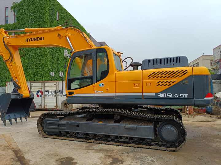 Hyundai Digger 305-9T Second Hand Korea Made High Performance Machine Hyundai Excavator for Sale - Crawler excavator: picture 2 Hyundai Digger 305-9T Second Hand Korea Made High Performance Machine Hyundai Excavator for Sale - Crawler excavator: picture 2