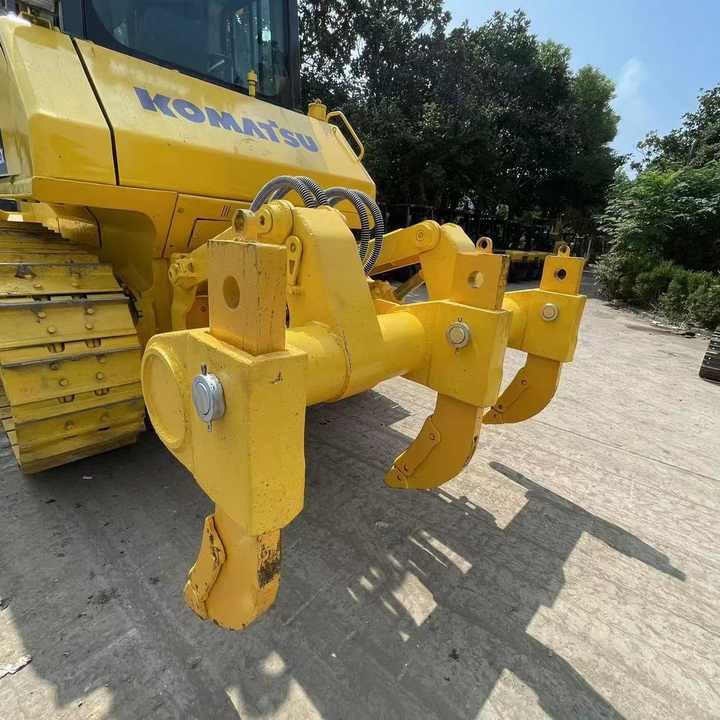 Komatsu D65EX High Efficiency Bulldozer komatsu Engine 180HP Crawler Bulldozer China - Bulldozer: picture 5 Komatsu D65EX High Efficiency Bulldozer komatsu Engine 180HP Crawler Bulldozer China - Bulldozer: picture 5