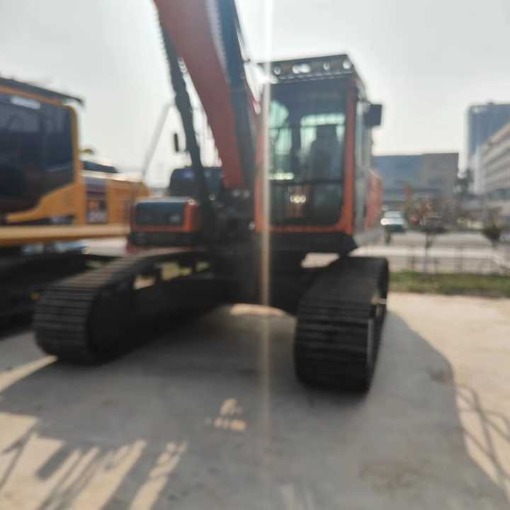 Korea Made Doosan Digger Dx300lc Doosan Used Machinery Excavator  , Doosan Dx220 Dx300 Dx200 - Crawler excavator: picture 4 Korea Made Doosan Digger Dx300lc Doosan Used Machinery Excavator  , Doosan Dx220 Dx300 Dx200 - Crawler excavator: picture 4