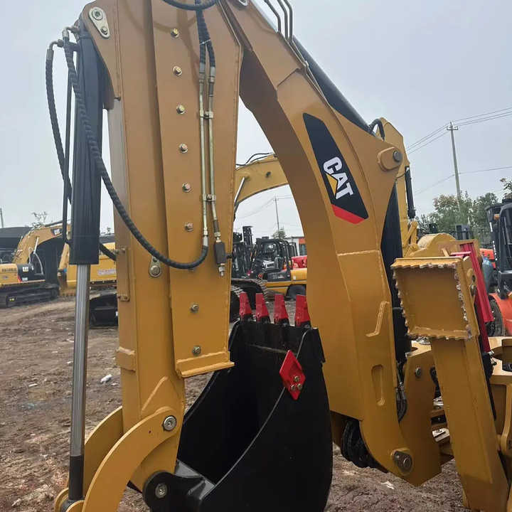 Used Caterpillar CAT 450F Retro Excavator CAT420F Cheap Price for Sale - Excavator: picture 4 Used Caterpillar CAT 450F Retro Excavator CAT420F Cheap Price for Sale - Excavator: picture 4