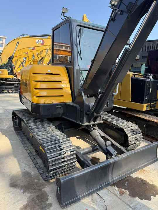 Used Digger VOLVO EC60D Construction Machinery Construction Digger Used VOLVO EC60D Cheap Excavator - Mini excavator: picture 5 Used Digger VOLVO EC60D Construction Machinery Construction Digger Used VOLVO EC60D Cheap Excavator - Mini excavator: picture 5