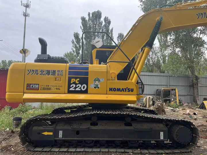 Used Good Quality Japan Original PC220-8 in Good Condition PC220-8 Komatsu - Crawler excavator: picture 3 Used Good Quality Japan Original PC220-8 in Good Condition PC220-8 Komatsu - Crawler excavator: picture 3