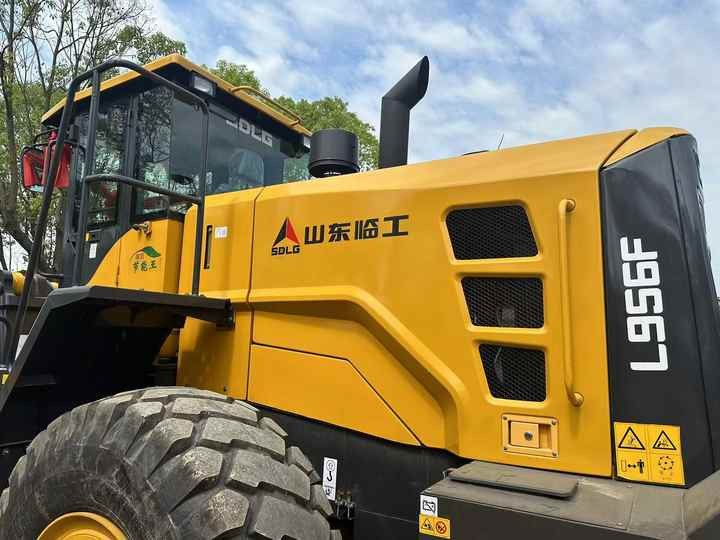 Used SDLG 956F Wheel Loader in Good Condition Hot Sale Chinese Brand Sdlg Used SDLG 956F Loader for Sale - Wheel loader: picture 2 Used SDLG 956F Wheel Loader in Good Condition Hot Sale Chinese Brand Sdlg Used SDLG 956F Loader for Sale - Wheel loader: picture 2