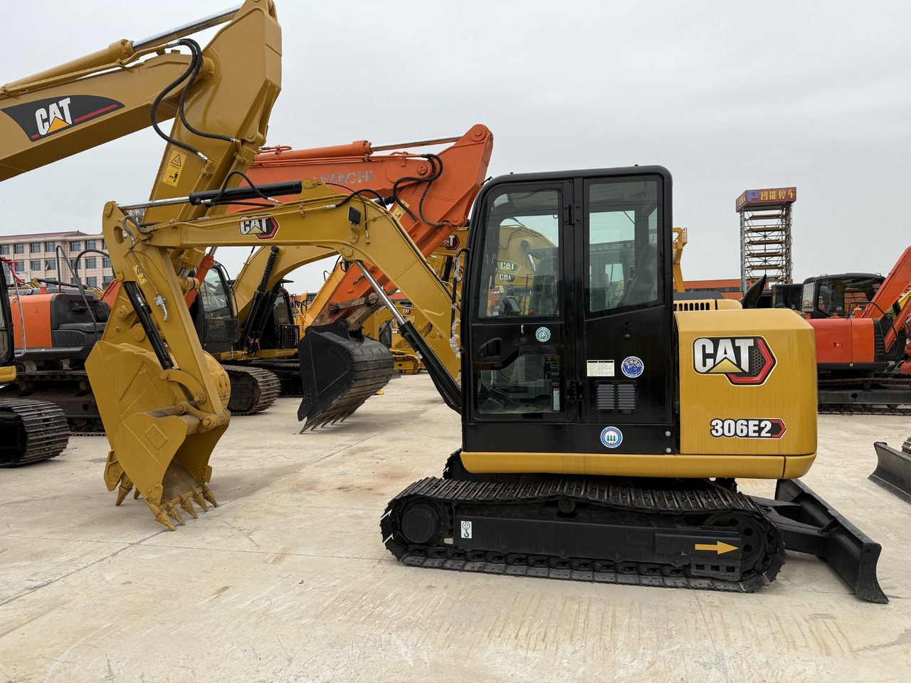 CATERPILLAR 306E2 - Mini excavator: picture 4 CATERPILLAR 306E2 - Mini excavator: picture 4