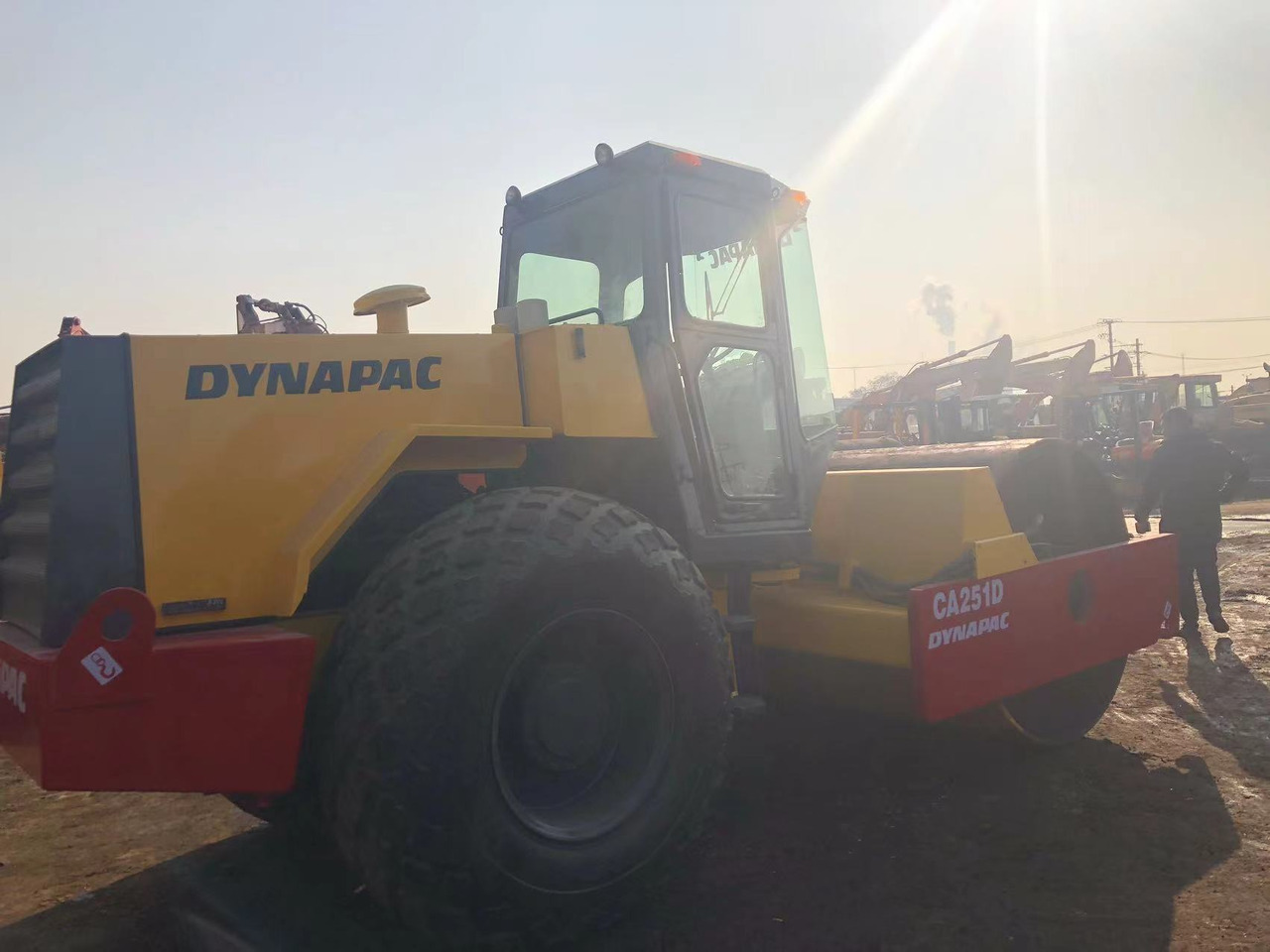 DYNAPAC CA251D - Road roller: picture 4 DYNAPAC CA251D - Road roller: picture 4