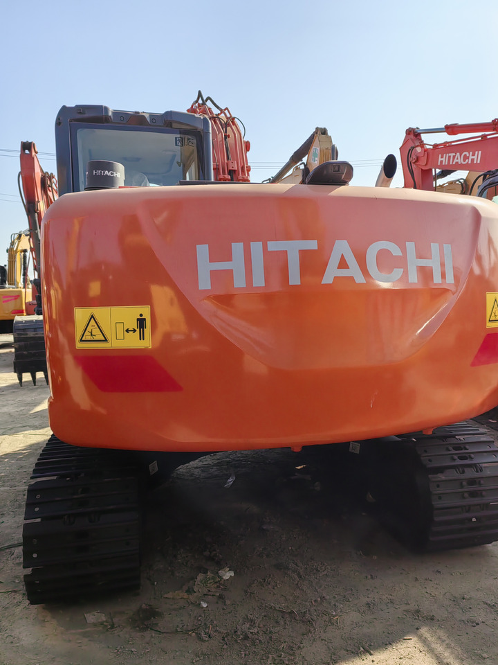 HITACHI ZX130 - Crawler excavator: picture 4 HITACHI ZX130 - Crawler excavator: picture 4