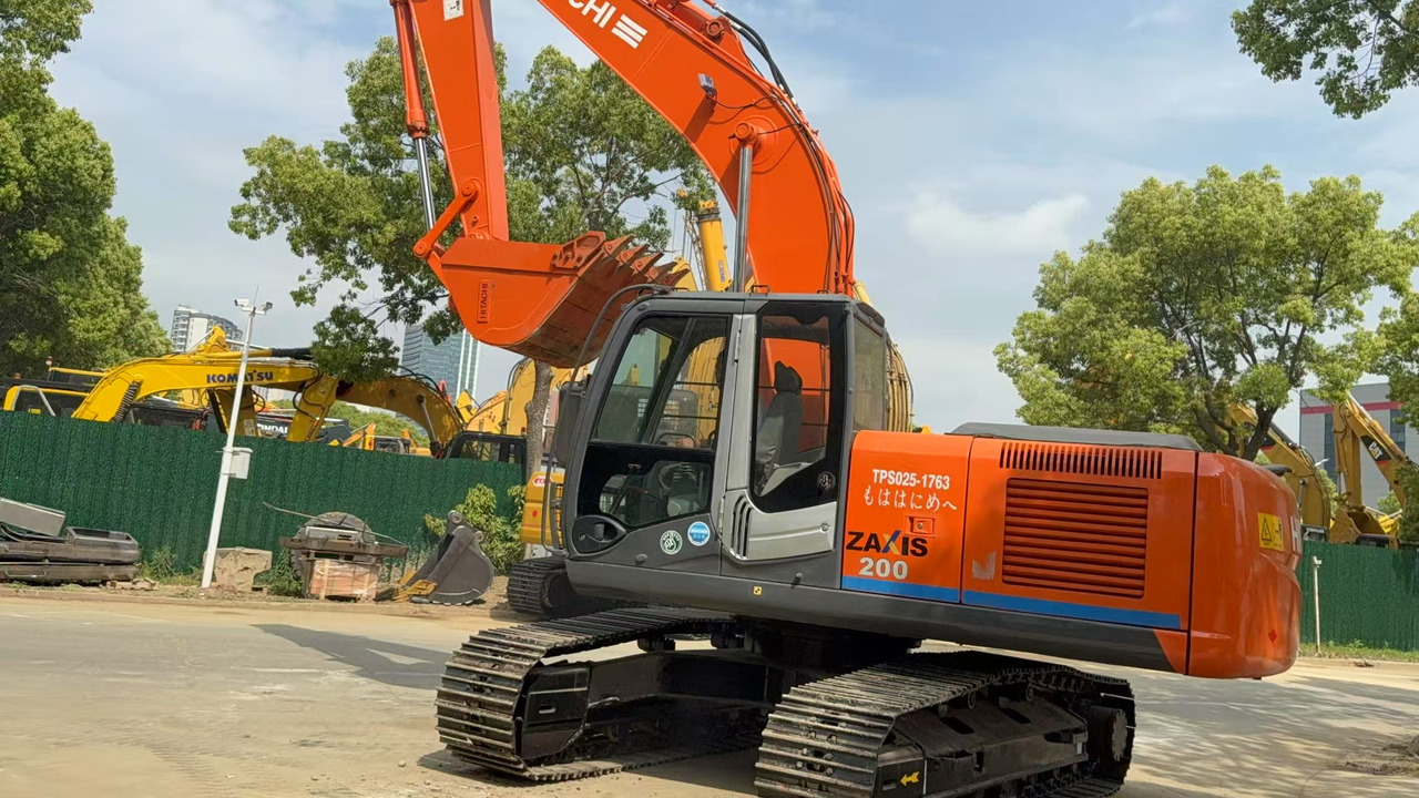 HITACHI ZX200 - Crawler excavator: picture 4 HITACHI ZX200 - Crawler excavator: picture 4