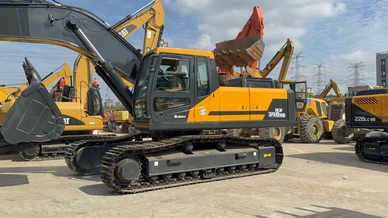 HYUNDAI HX340HD - Crawler excavator: picture 5 HYUNDAI HX340HD - Crawler excavator: picture 5