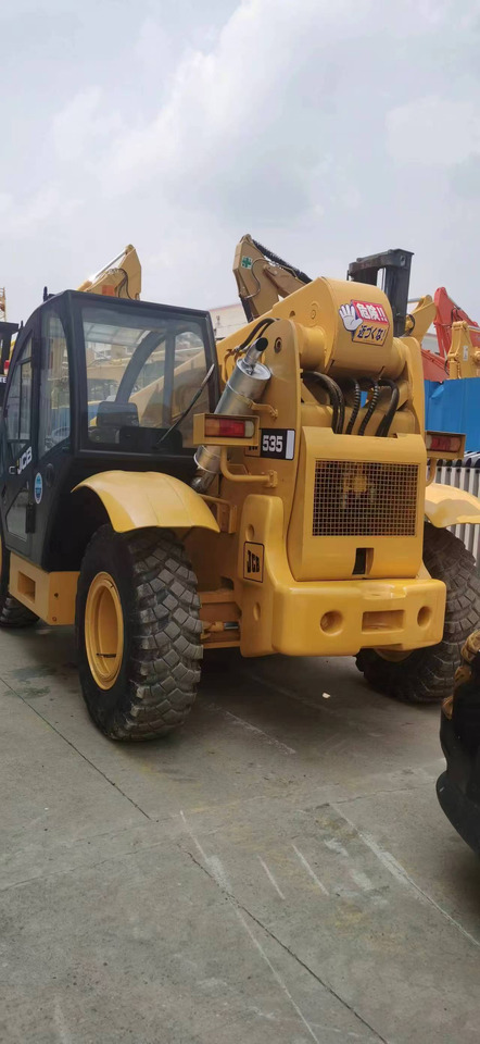JCB 535 - Telescopic handler: picture 4 JCB 535 - Telescopic handler: picture 4