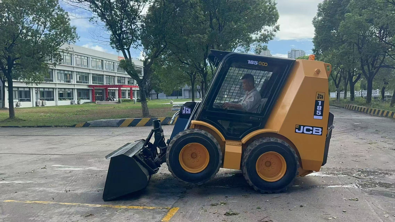 JCB JCB 185 - Skid steer loader: picture 3 JCB JCB 185 - Skid steer loader: picture 3