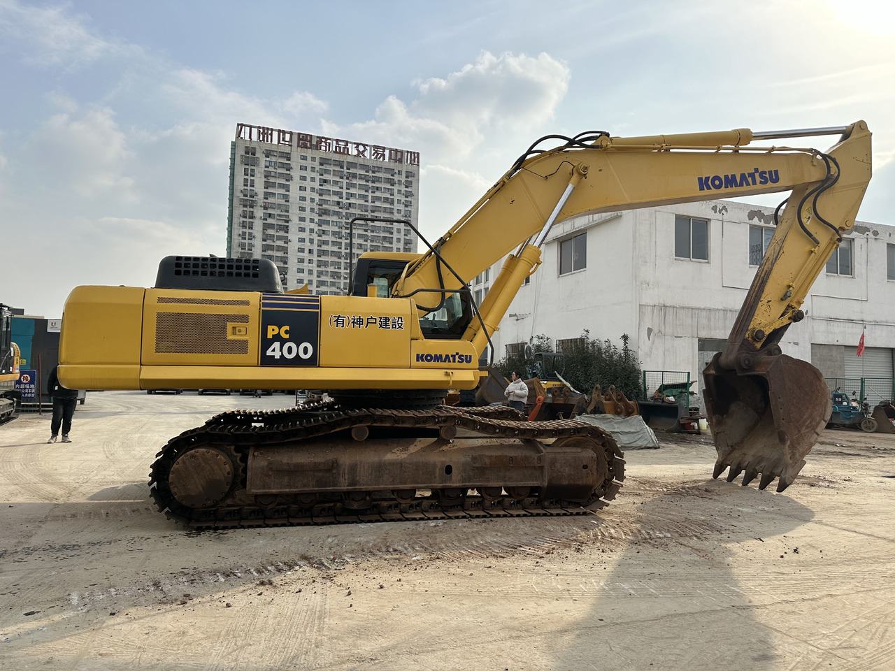 KOMATSU PC400-7 - Crawler excavator: picture 3 KOMATSU PC400-7 - Crawler excavator: picture 3