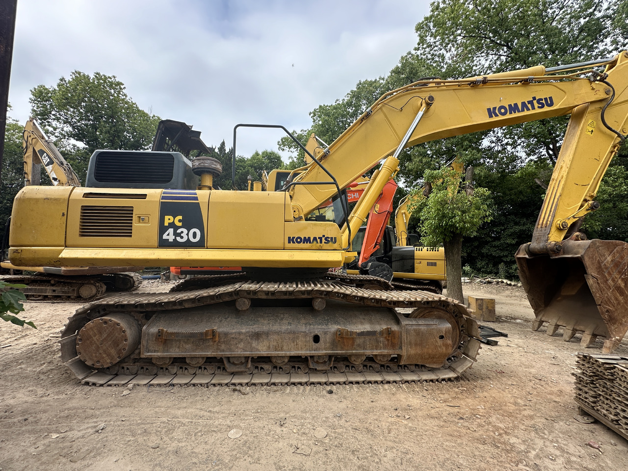 KOMATSU PC430-8 - Crawler excavator: picture 1 KOMATSU PC430-8 - Crawler excavator: picture 1
