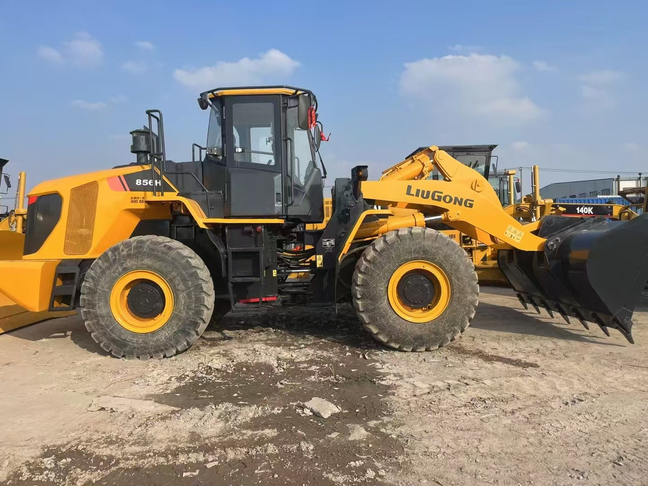 LIUGONG CLG856H - Wheel loader: picture 2 LIUGONG CLG856H - Wheel loader: picture 2