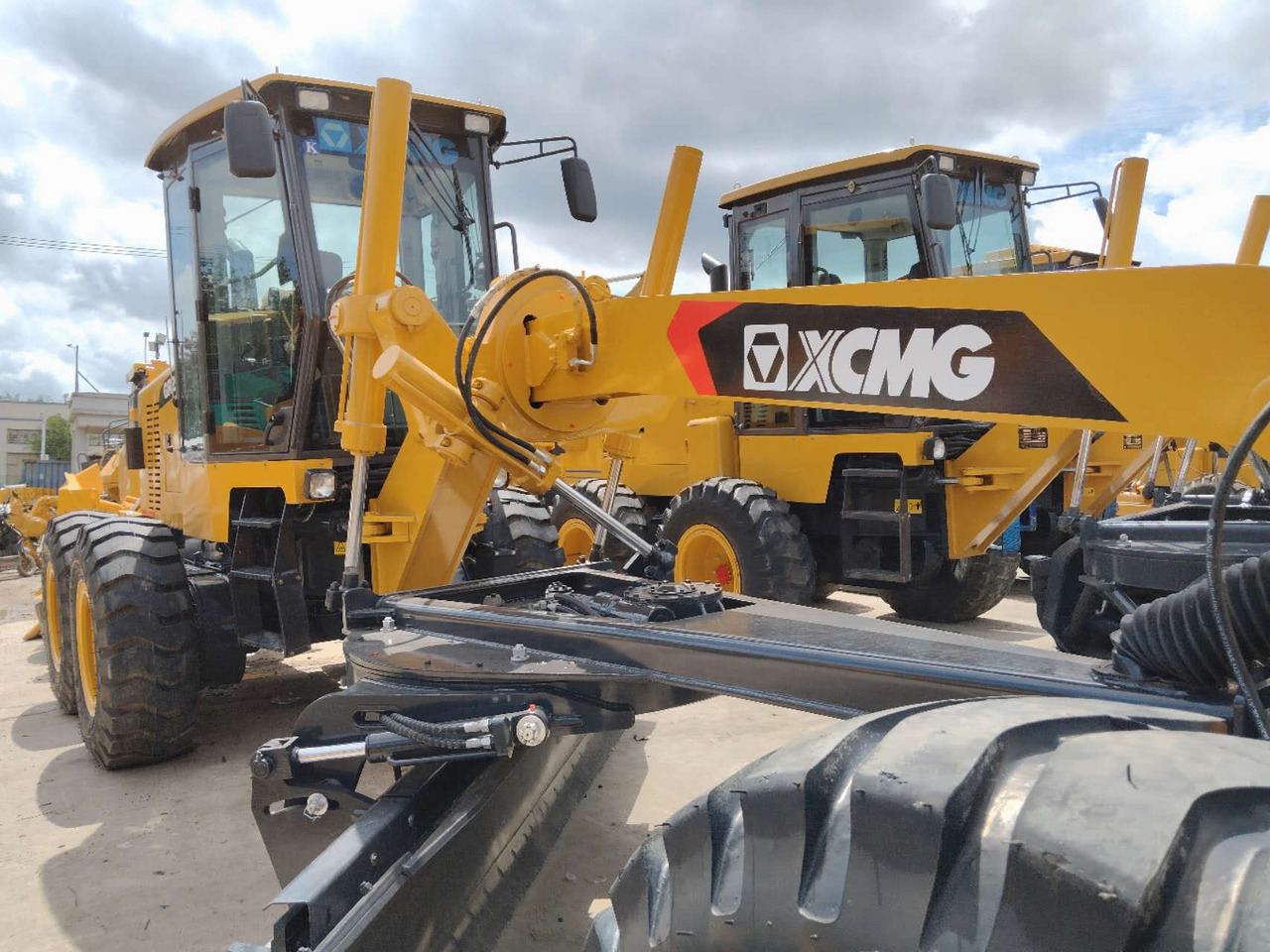 XCMG GR2153 - Grader: picture 3 XCMG GR2153 - Grader: picture 3