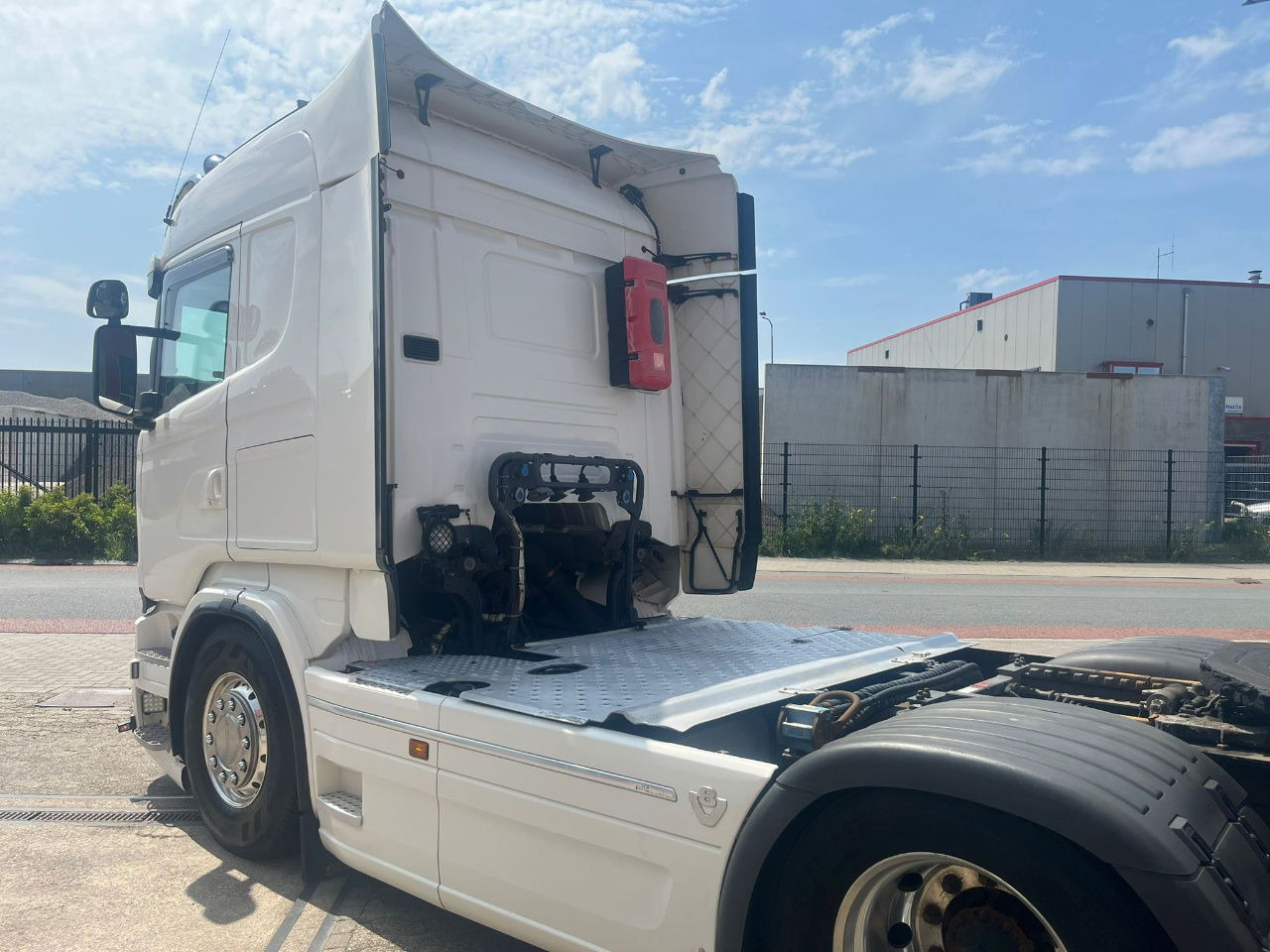 Scania R620-V8 Scania R620 - Tractor unit: picture 5 Scania R620-V8 Scania R620 - Tractor unit: picture 5