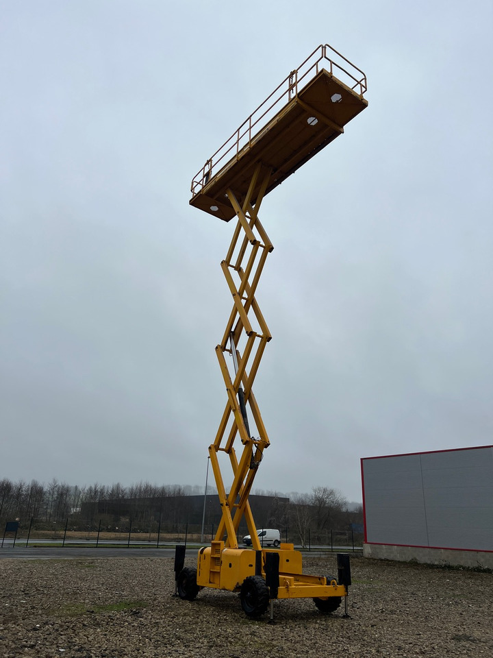 HAULOTTE H15SXL - Scissor lift: picture 4 HAULOTTE H15SXL - Scissor lift: picture 4